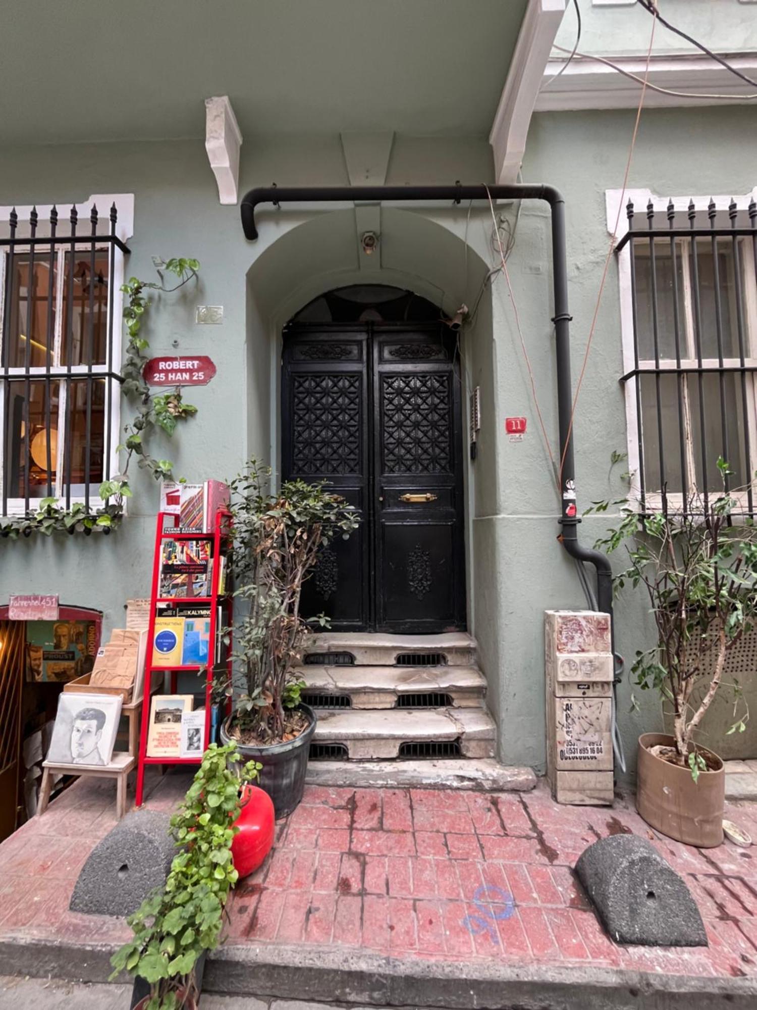 Ganbaru Tours - Flats In Galata Apartment Istanbul Exterior photo