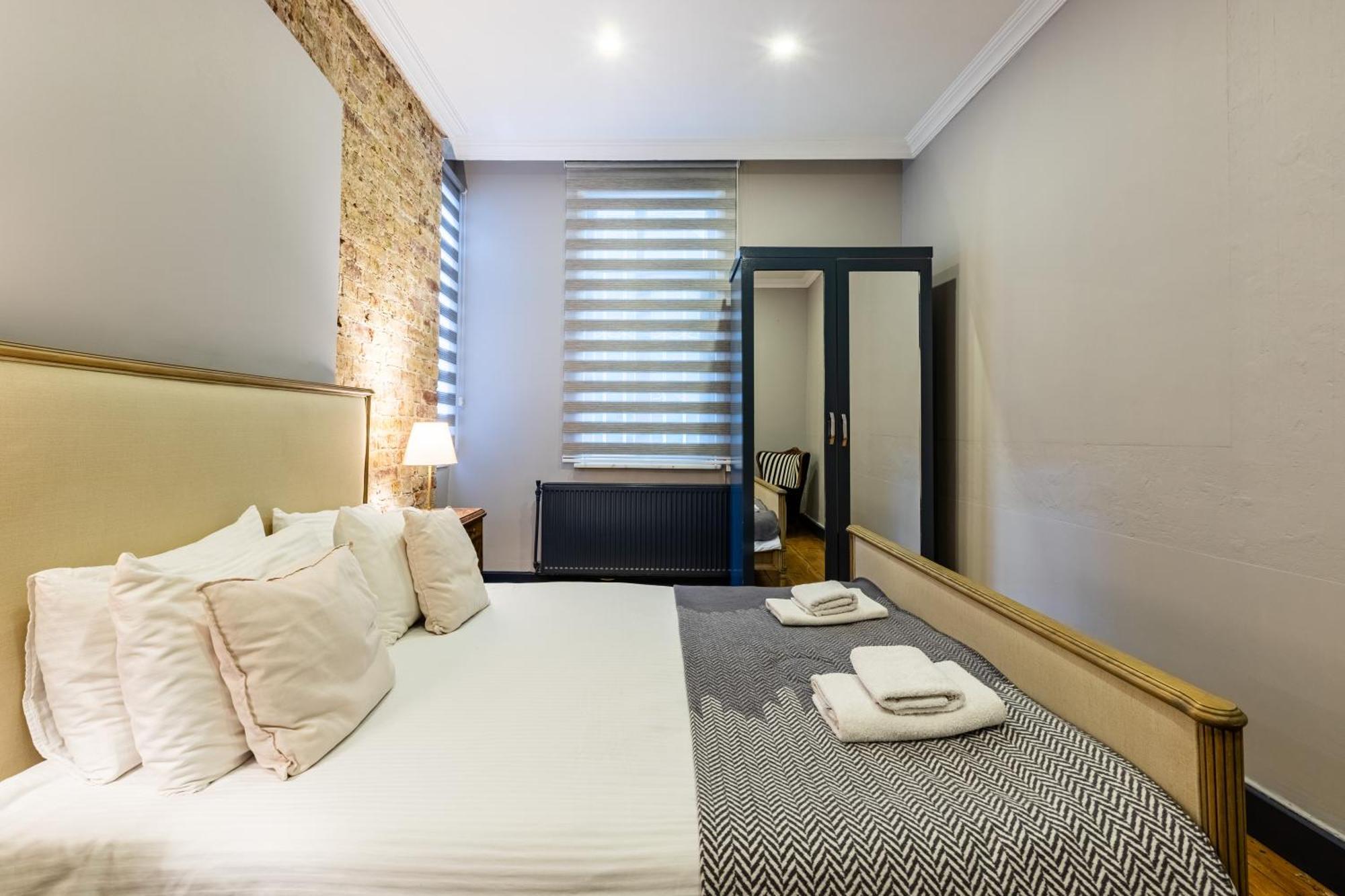 Ganbaru Tours - Flats In Galata Apartment Istanbul Exterior photo